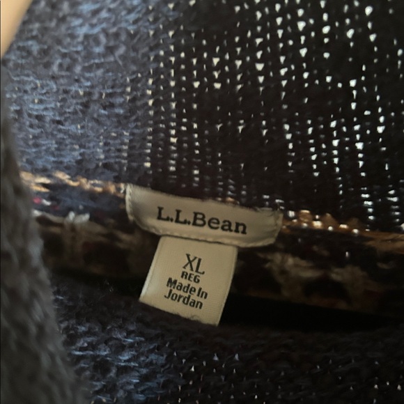 L.L. Bean Navy and Maroon Patterned Turtleneck Sweater - Picture 2 of 2